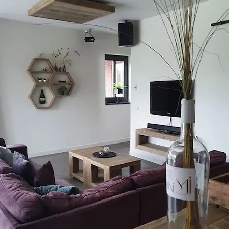 Royaal P&b 't Hoeves Apartment Schijndel