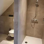 Royaal P&b 't Hoeves דירה *